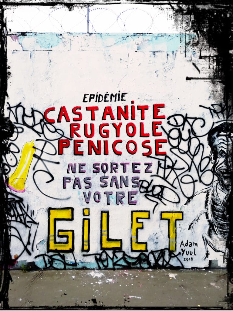 Gesellschaftskritik Streetart vollgetaggt mit Graffiti urbane Kunst, Frankreich, Paris, 18. Bezirk im Norden, Graffiti Hall of Fame Paris Rue Ordener, Black Lines Kollektiv, Subkultur, Gilets Jaunes, Gelbwesten, entartete Kunst, Malerei,